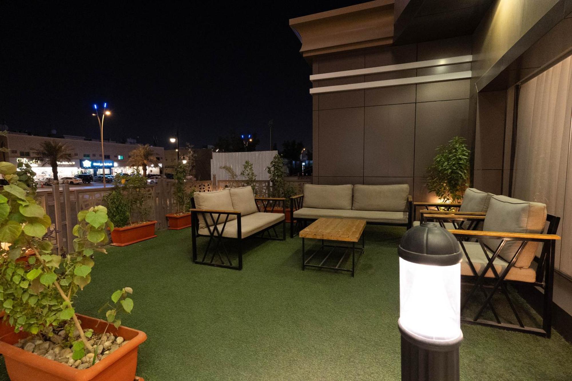 Garden Residence Hotel Riyadh Exterior photo